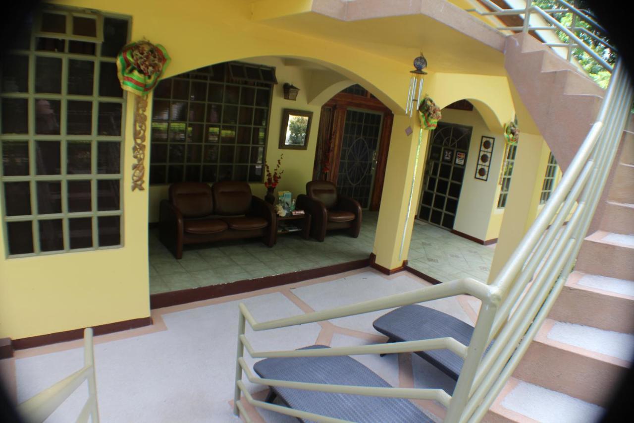 Native Abode Bed & Breakfast Bon Accord Village Exterior photo